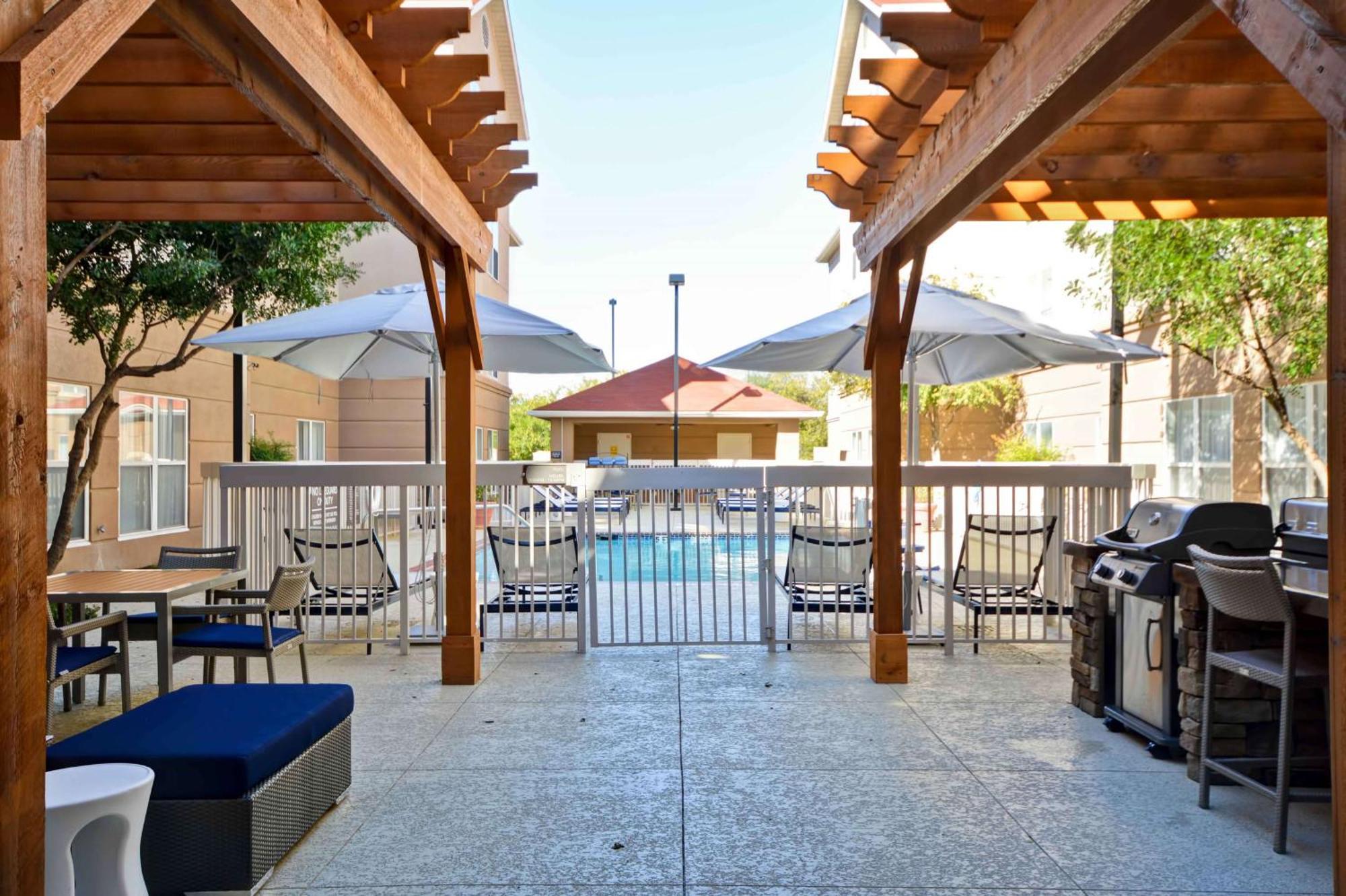 Homewood Suites By Hilton San Antonio Northwest Екстериор снимка